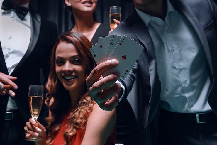 db 2202 ফ্রুট শপ গেমের রঙিন ফল প্রতীক ও বিনোদন পরিবেশ